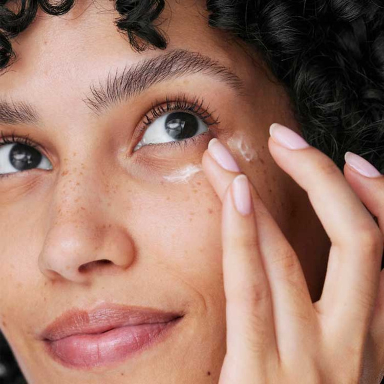 کرم دور چشم کلینیک مدل All About Eyes Rich حجم 15 میلی لیتر