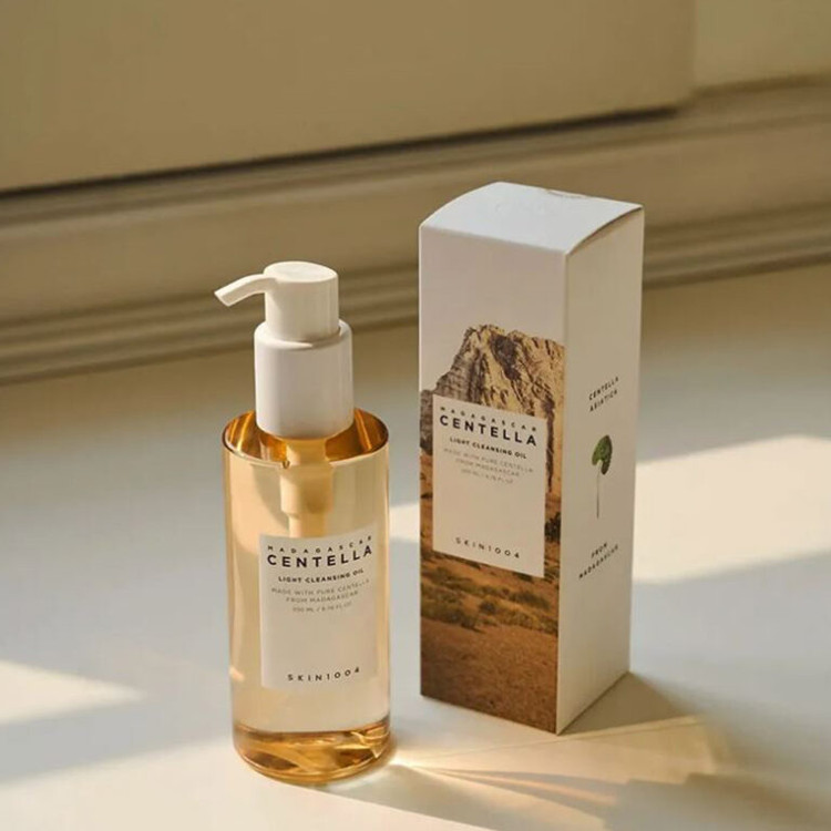 شوینده روغنی ملایم سنتلا ماداگاسکار اسکین 1004 SKIN 1004 Madagascar Centella Light Cleansing Oil