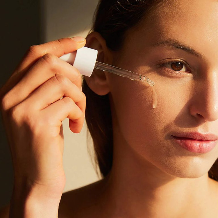 سرم التیام بخش سنتلا ماداگاسکار اسکین 1004 SKIN1004 Madagascar Centella Ampoule