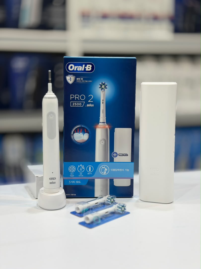 مسواک برقی اورال بی با کیف مسافرتی مدل pro2 2500 oral-b
